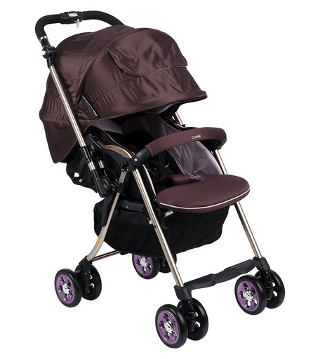 Прогулочная коляска Combi Miracle Turn XZ-600
