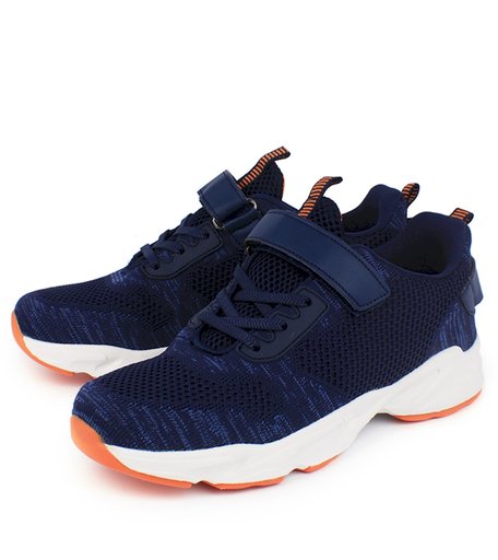 Кроссовки Antilopa