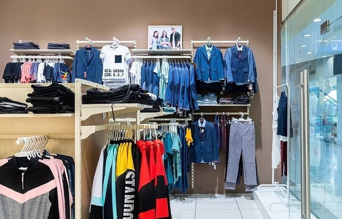 Фото магазина для детей Zanoza Фотография детского магазина Zanoza