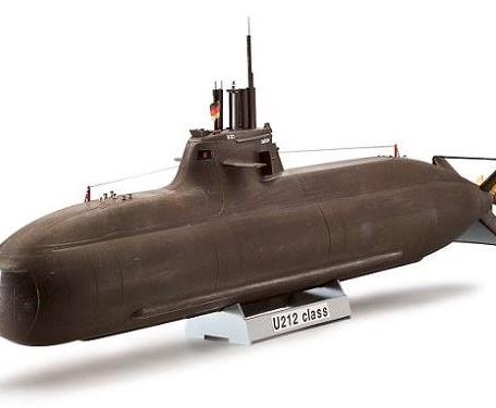 Revell Немецкая подводная лодка класса U212A