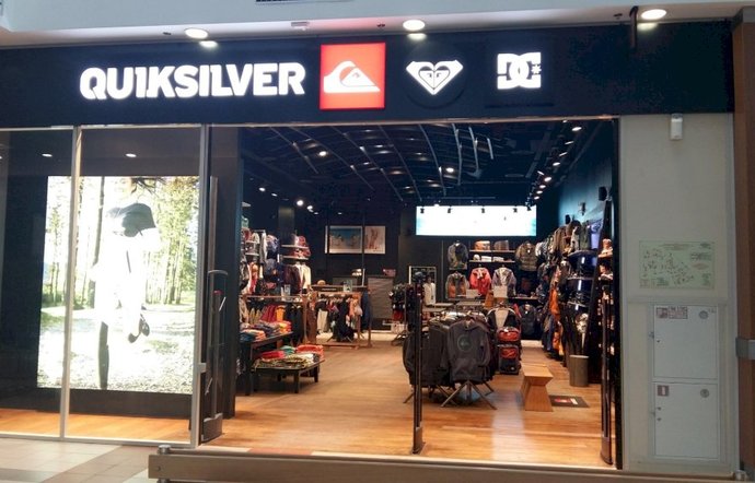 Фото магазина для детей Quiksilver Фотография детского магазина Quiksilver