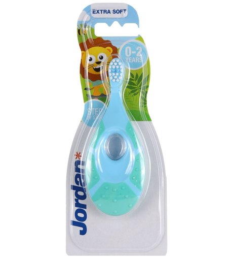 Зубная щетка JORDAN Step by Step от 0-2 лет, ультра мягкая, с рождения