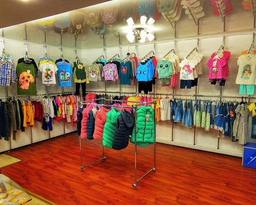 Магазин верхней детской одежды