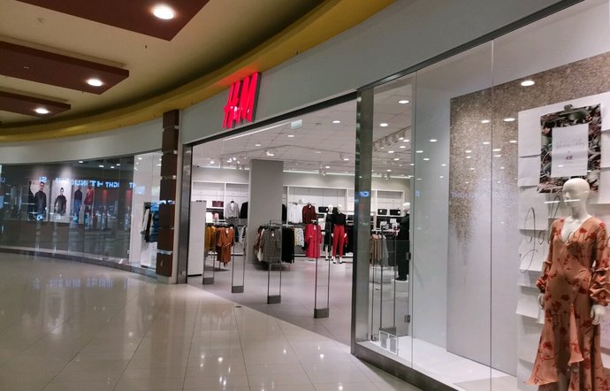 Фото магазина для детей H&M Фотография детского магазина H&M