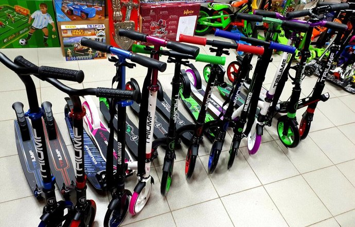 Фото магазина для детей ScooterToys Фотография детского магазина ScooterToys
