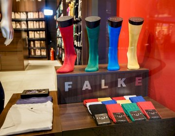 Детский магазин FALKE в ТЦ Фестиваль в Москве Детский магазин FALKE в ТЦ Фестиваль в Москве