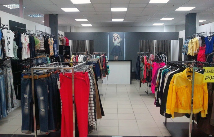 Фото магазина для детей TUT MODNO Фотография детского магазина TUT MODNO