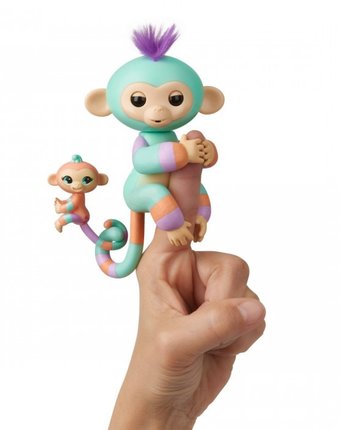 Миниатюра фотографии Интерактивная игрушка fingerlings обезьянка с малышом 12 см